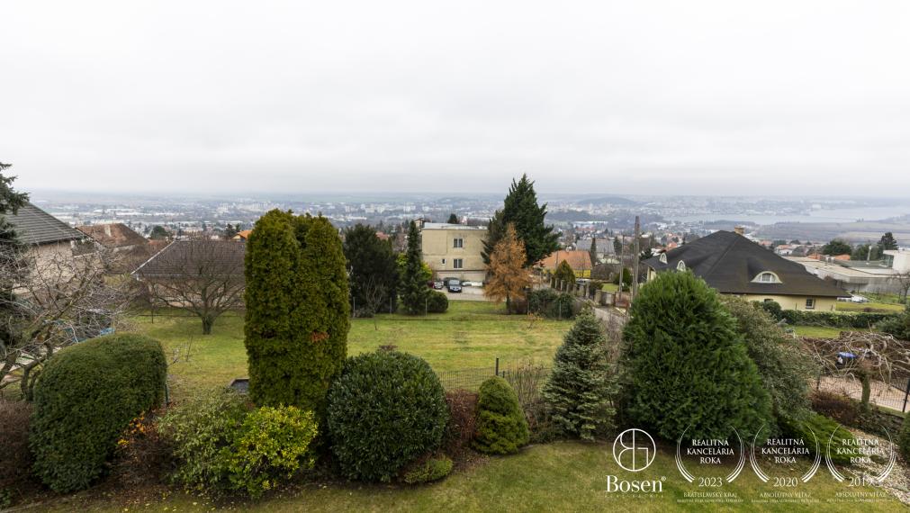 BOSEN | Nadštandardný 5i RD podľa Feng Shui, Turistická, Nitra - Zobor