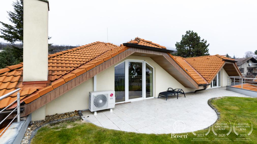 BOSEN | Nadštandardný 5i RD podľa Feng Shui, Turistická, Nitra - Zobor