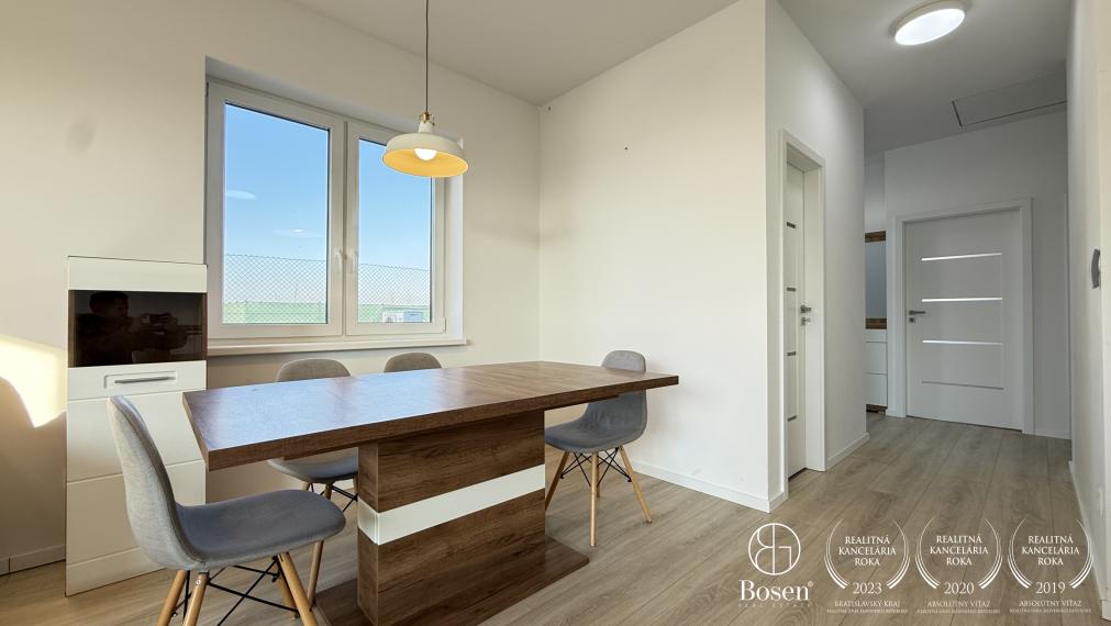 BOSEN | Zariadený trojizbový dom v novej tichej lokalite, Miloslavov, Vrbová, 425 m2