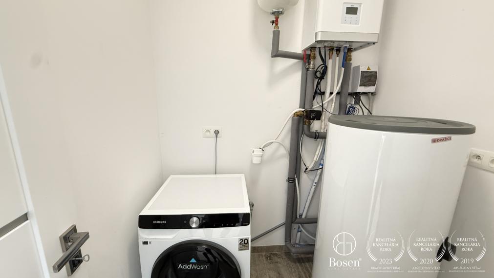 BOSEN | Zariadený trojizbový dom v novej tichej lokalite, Miloslavov, Vrbová, 425 m2