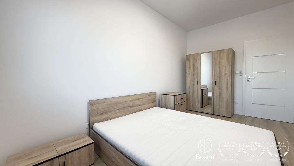 BOSEN | Zariadený trojizbový dom v novej tichej lokalite, Miloslavov, Vrbová, 425 m2