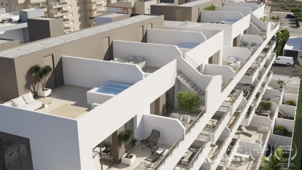 Srešný 3 izbový apartmán v 2 línii od mora