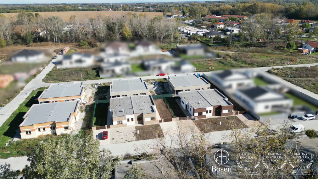 BOSEN | Rodinný dom s dvoma bytovými jednotkami s TEPELNÝM ČERPADLOM V CENE, Dunajský Klátov