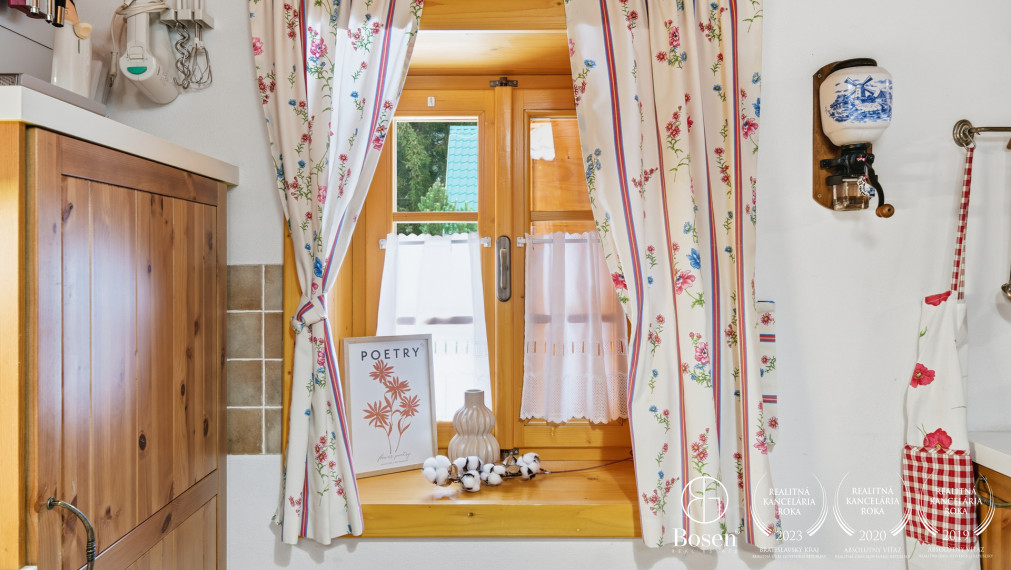 BOSEN | Rekreačná 6 izbová chata pri zjazdovke, Donovaly