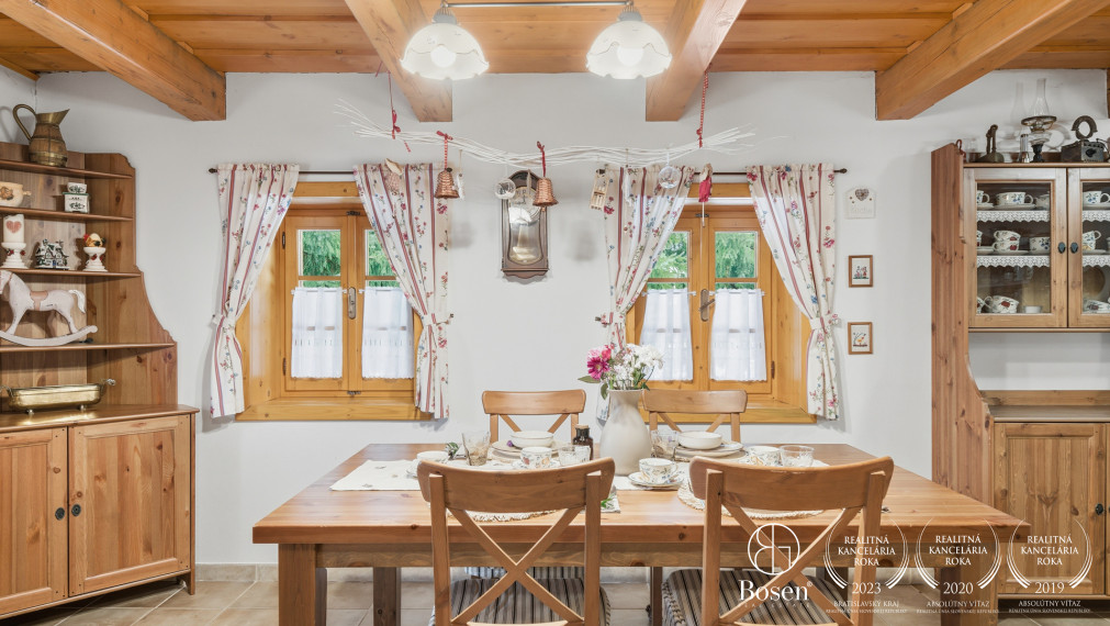 BOSEN | Rekreačná 6 izbová chata pri zjazdovke, Donovaly