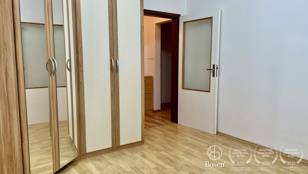 ARISE | Prenájom 2-izbový byt Partizánske ulica Janka Kráľa