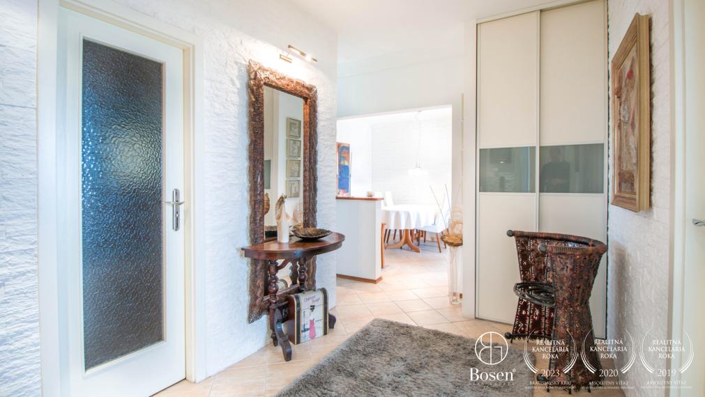 BOSEN | Zariadený 4-izbový byt v pokojnej časti, Dúbravka