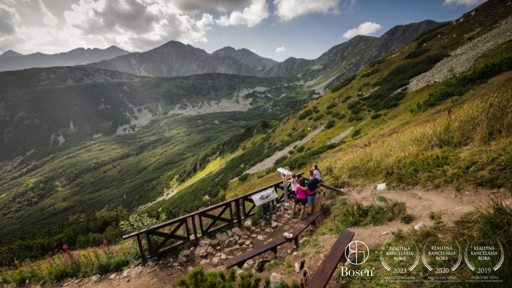 LOYALTERS | Rodinný dom s dvomi bytovými jednotkami - Habovka Orava