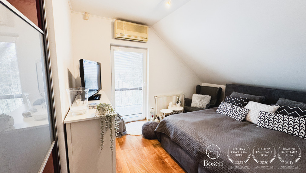 BOSEN | Veľkoryso riešený 5 izbový rodinný dom s bazénom