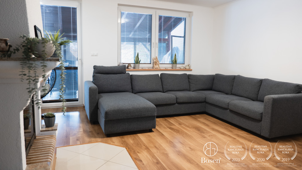 BOSEN | Veľkoryso riešený 5 izbový rodinný dom s bazénom