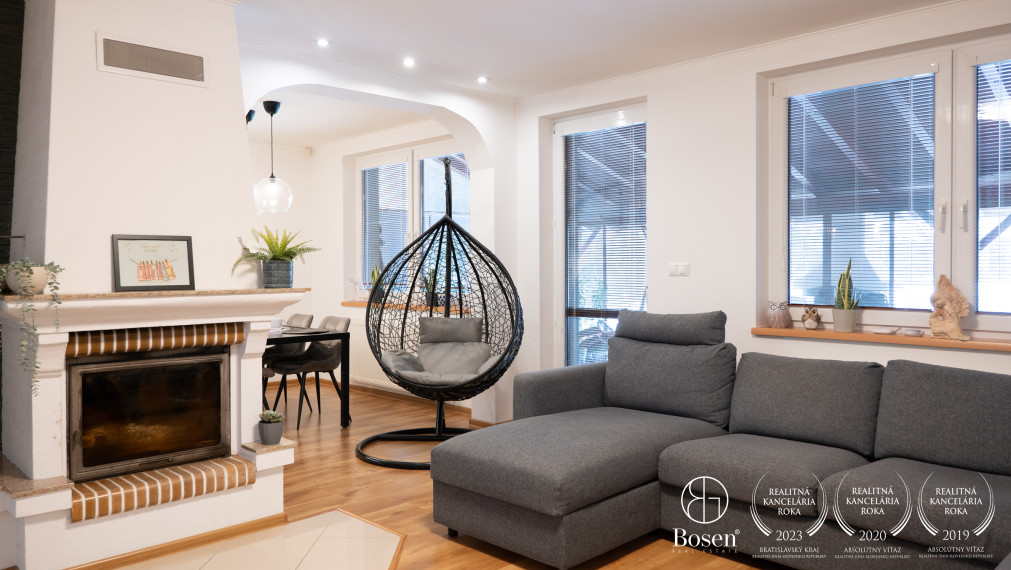 BOSEN | Veľkoryso riešený 5 izbový rodinný dom s bazénom