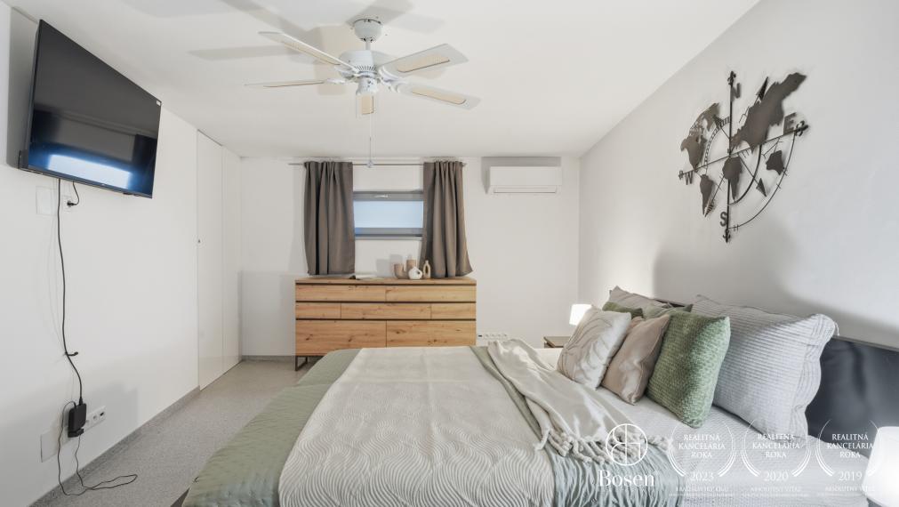 BOSEN | Priestranný 3 izbový byt v Starom Meste - Kozia ulica