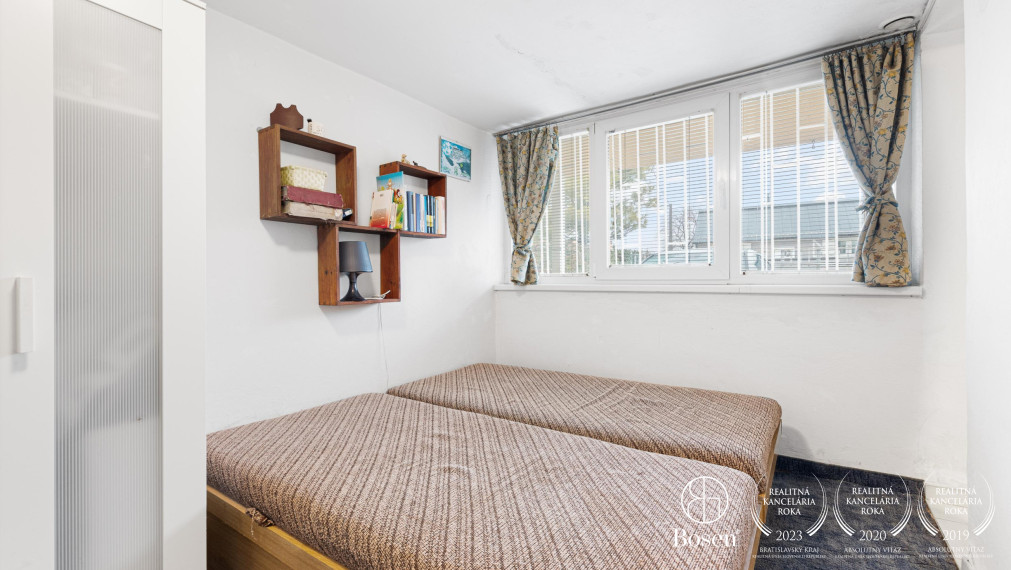 ARISE | Predaj rekreačná chata so súpisným číslom.