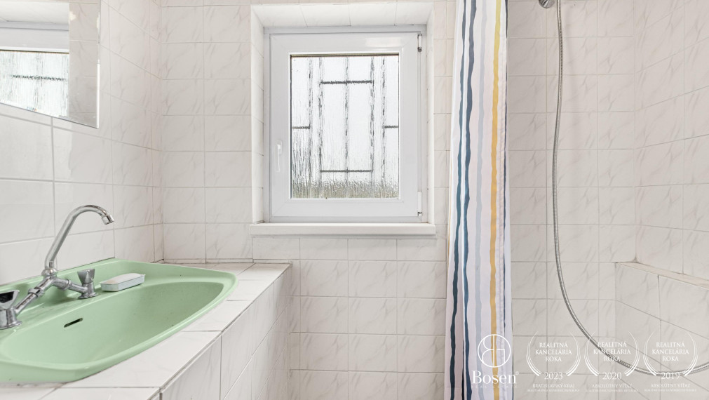 ARISE | Predaj rekreačná chata so súpisným číslom.