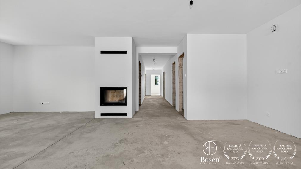 BOSEN | Novostavba rodinného domu na Záhorí pri lese v obci Závod, lokalita Priečne