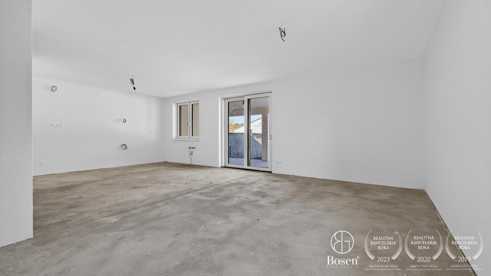 BOSEN | Novostavba rodinného domu na Záhorí pri lese v obci Závod, lokalita Priečne