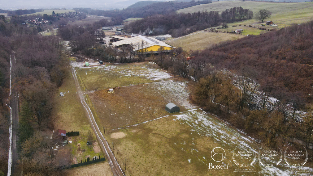 BOSEN | Na predaj pozemok v krásnom prostredí, 1564 m2 - Ľuborča
