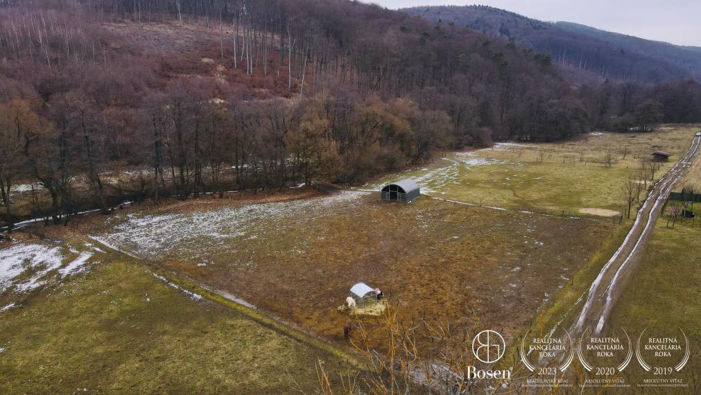 BOSEN | Na predaj pozemok v krásnom prostredí, 1564 m2 - Ľuborča