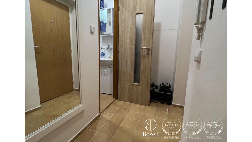 ARISE | Prenájom 1-izbový byt v Novákoch