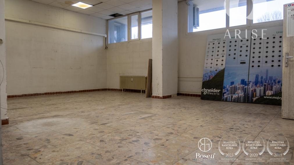 ARISE | Predaj obchodný a skladový priestor v Petržalke.