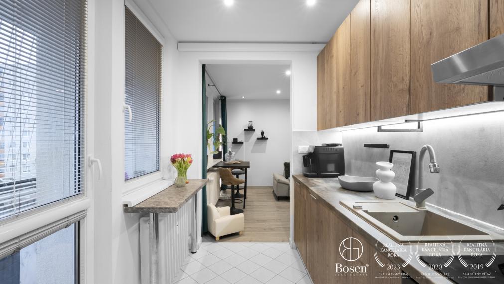 BOSEN | Urban living with tranquility – Renovated 2-bedroom apartment, Gábčíkova St., Bratislava – Karlova Ves, 60 m2