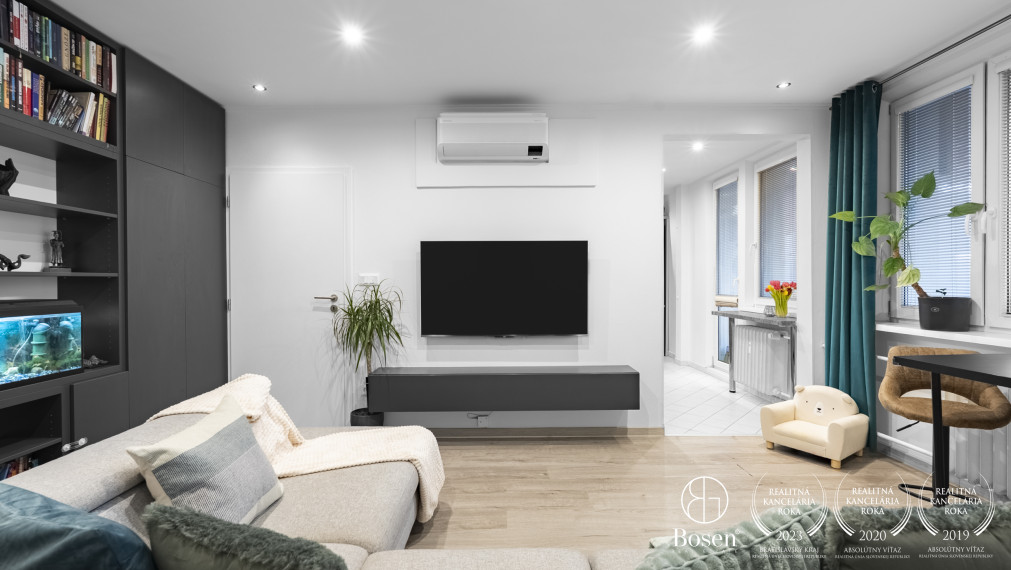 BOSEN | Urban living with tranquility – Renovated 2-bedroom apartment, Gábčíkova St., Bratislava – Karlova Ves, 60 m2