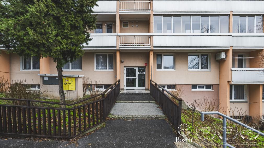 BOSEN | Urban living with tranquility – Renovated 2-bedroom apartment, Gábčíkova St., Bratislava – Karlova Ves, 60 m2