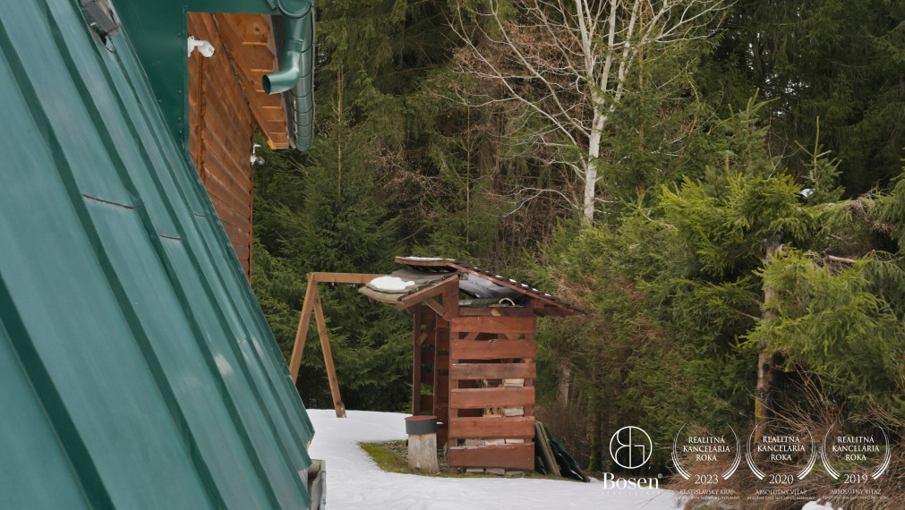 BOSEN | Rekreačná chata na Liptove pri Donovaloch, Wellness, lyžovanie a turistika na dosah