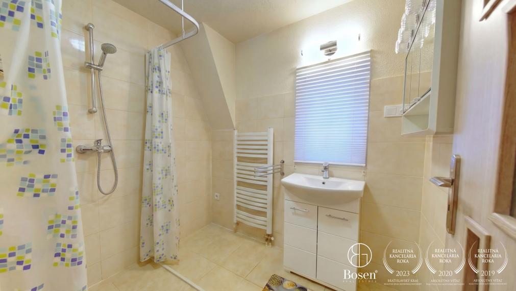 BOSEN | Rekreačná chata na Liptove pri Donovaloch, Wellness, lyžovanie a turistika na dosah