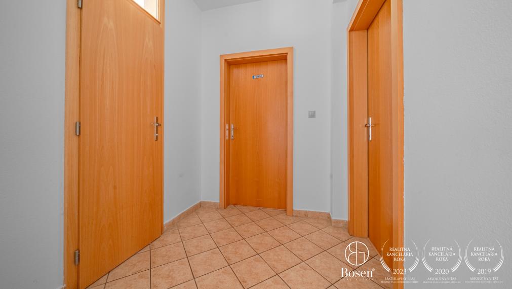 BOSEN | Priestranný 3-izbový byt – Školská Chorvátsky Grob