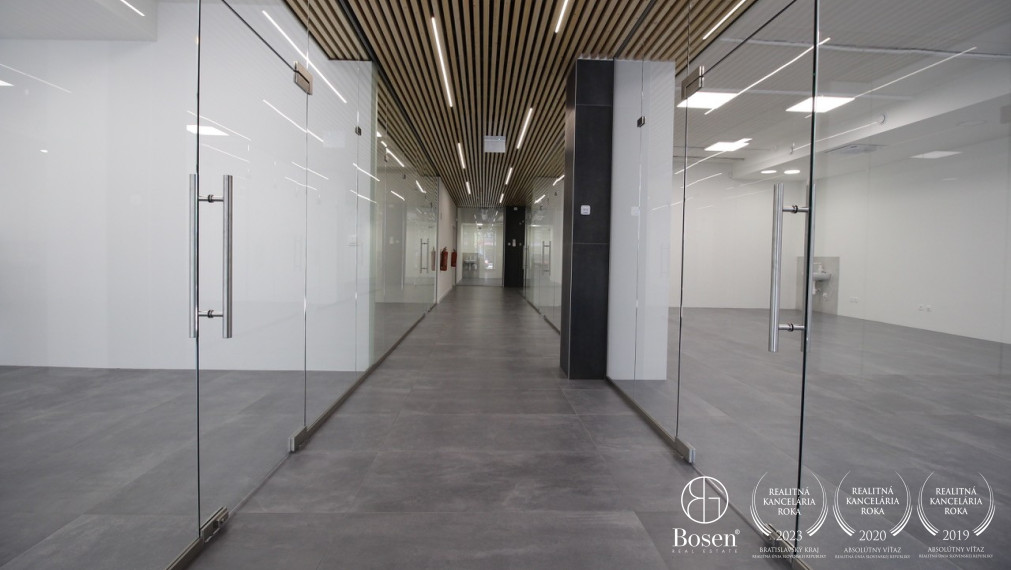 BOSEN | Obchodný a kancelársky priestor na prenájom MA, 20m2