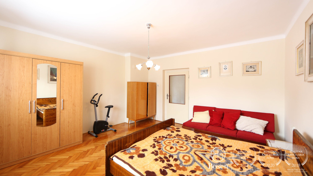 BOSEN | Rodinný dom s potenciálom pre bývanie aj investíciu