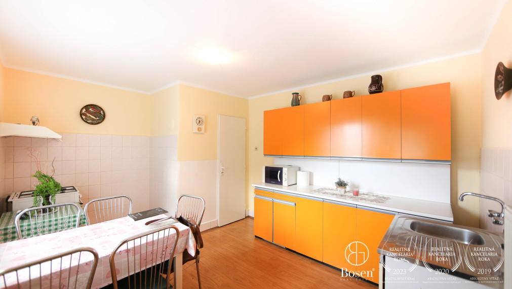 BOSEN | Rodinný dom s potenciálom pre bývanie aj investíciu