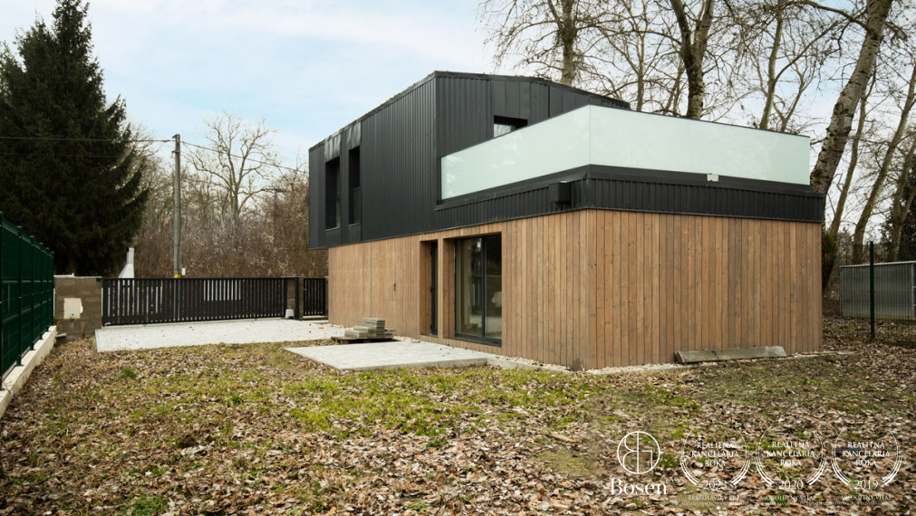 BOSEN | Na predaj rekreačná chata pri starom Dunaji – Gabčíkovo