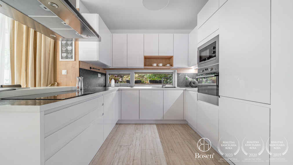 BOSEN | 3 izbový 85m2 byt s terasou a záhradou, 177m2