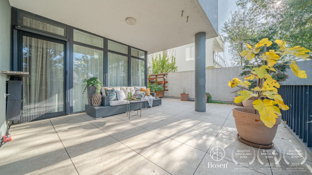 BOSEN | 3 izbový 85m2 byt s terasou a záhradou, 177m2