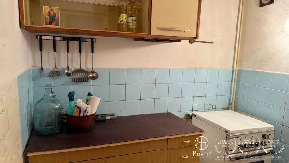 BOSEN | 4 izbový rodinný dom, pozemok 1223m2, Malé Leváre