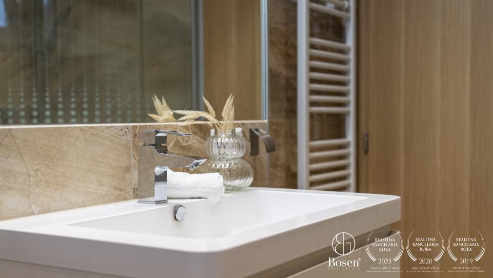 BOSEN | Rodinný bungalov s garážou na súkromnej ulici – Dubová, Miloslavov, 104 m2