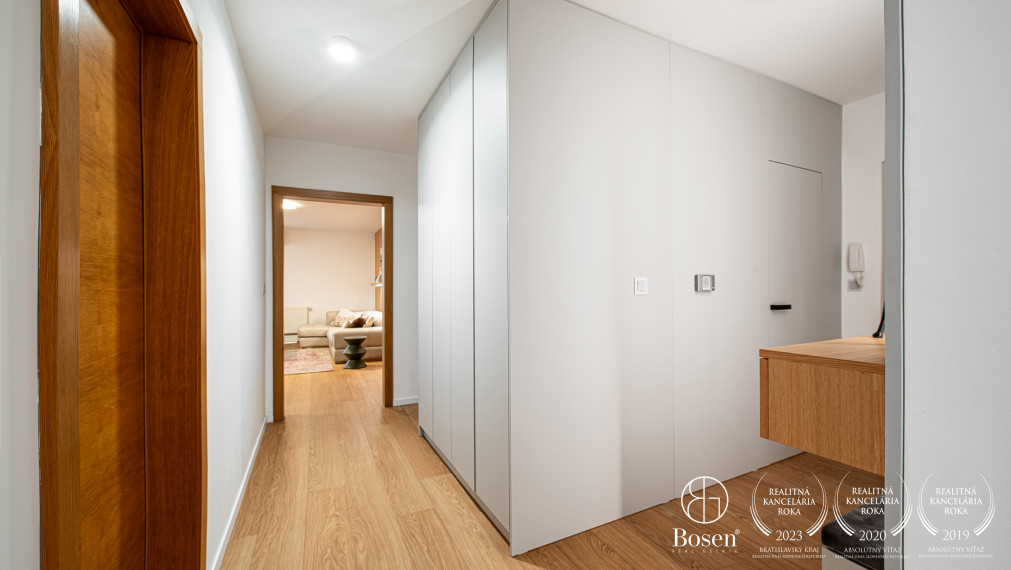 BOSEN | Na predaj nadštandartný 4 izbový byt - Trenčín Riviéra