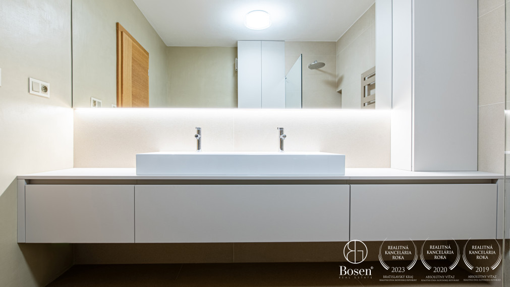 BOSEN | Na predaj nadštandartný 4 izbový byt - Trenčín Riviéra