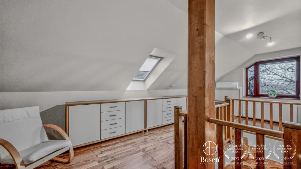 BOSEN | Prízemný rodinný dom s obytným podkrovím, Tornaľa, 604m2.