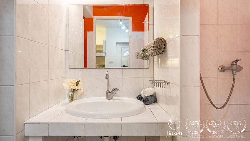 BOSEN | 3 izbový rodinný dom v rekreačnej oblasti Prístav, Gabčíkovo