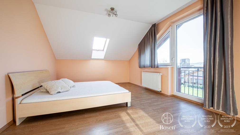 BOSEN | Na predaj 5i RD s pozemkom 1517m2 - Trenčianska Teplá, časť Príles