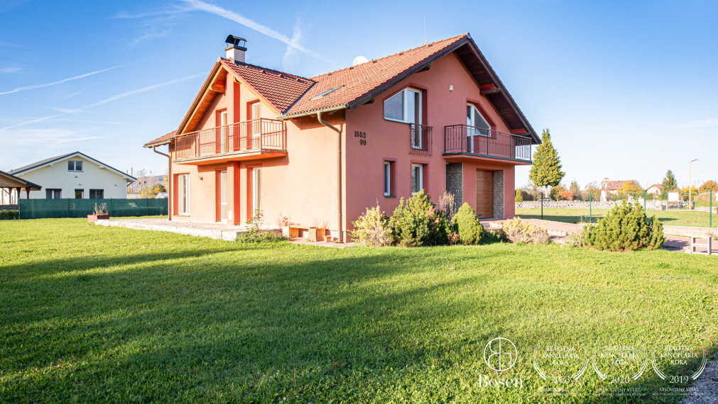 BOSEN | Na predaj 5i RD s pozemkom 1517m2 - Trenčianska Teplá, časť Príles