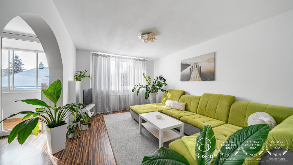 ARISE | Na prenájom svetlý 3-izbový byt s loggiou, Modra