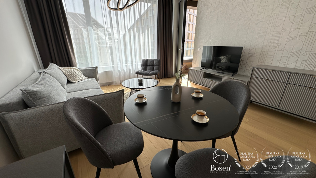 SKY Park - elegantný 2-izbový byt s terasou a panoramatickým výhľadom