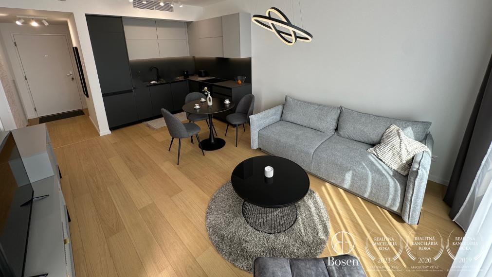 SKY Park - elegantný 2-izbový byt s terasou a panoramatickým výhľadom