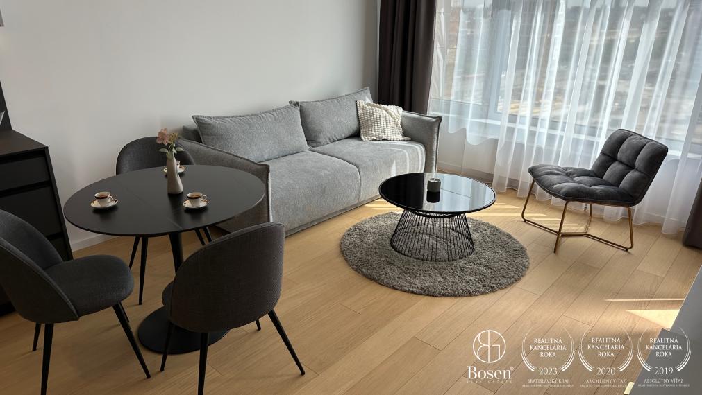 SKY Park - elegantný 2-izbový byt s terasou a panoramatickým výhľadom