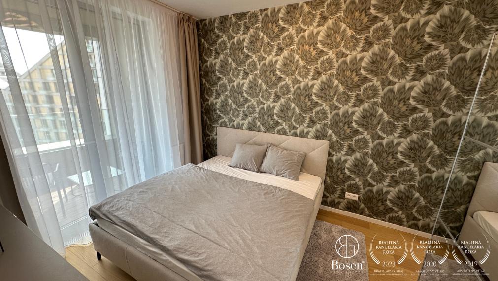 SKY Park - elegantný 2-izbový byt s terasou a panoramatickým výhľadom