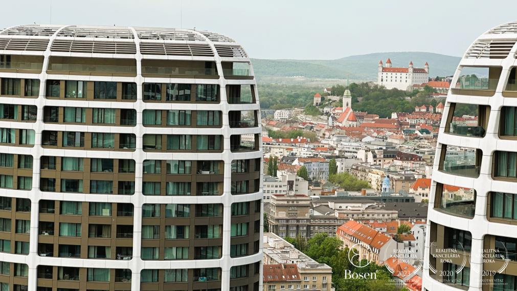 SKY Park - elegantný 2-izbový byt s terasou a panoramatickým výhľadom